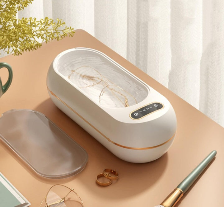 Nettoyeur à ultrasons design beige doré pour bijoux et lunettes